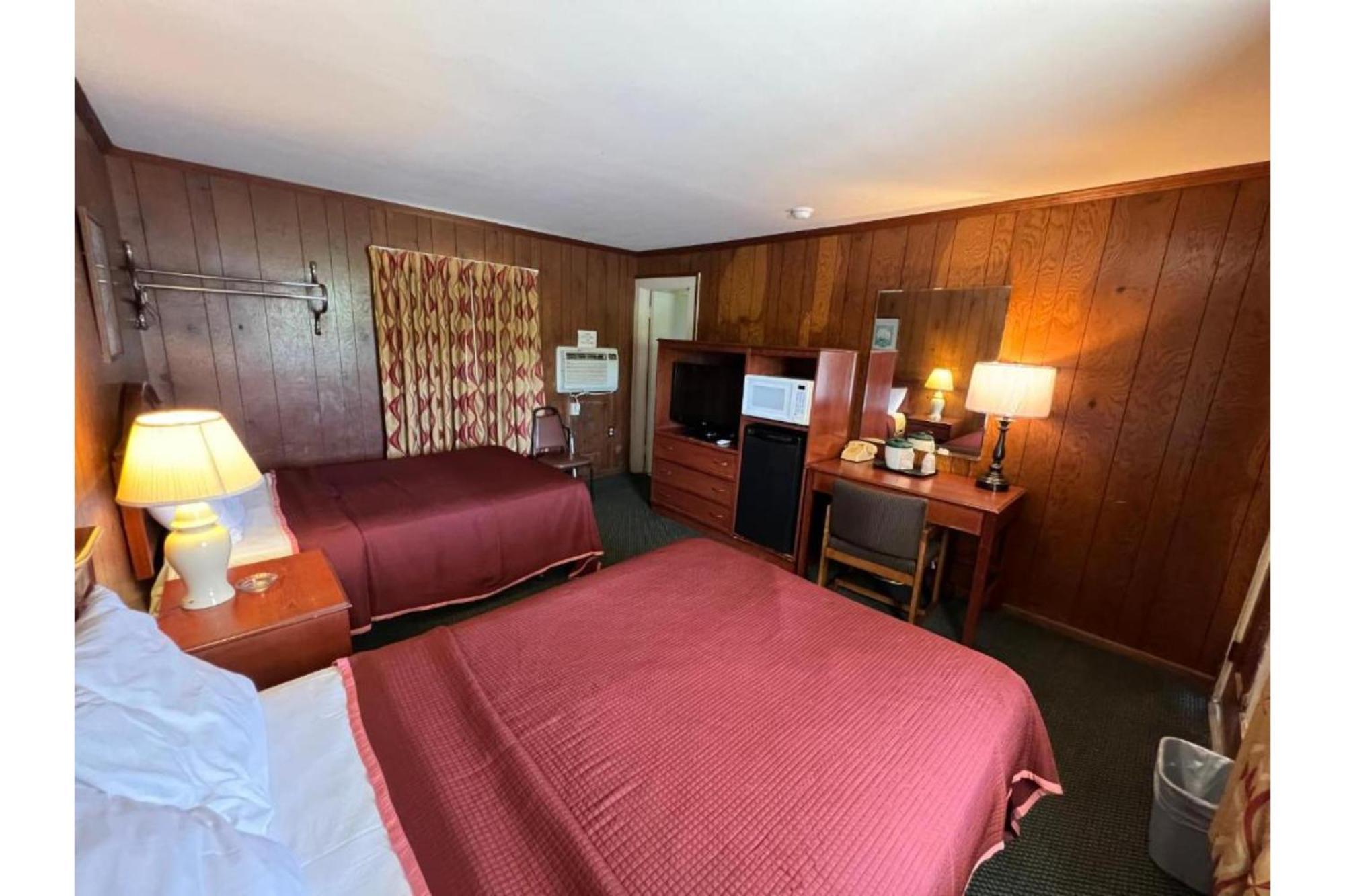 Relax Inn By Oyo Natural Bridge I-81 Ngoại thất bức ảnh